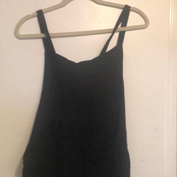 SOLD!  TORRiD Size 2R, Black Overalls With Pockets 100% Rayon - Picture 4 of 5
